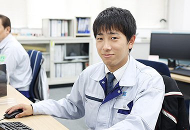 塗装プラント設備部　営業技術課S・Hさん（入社6年目）